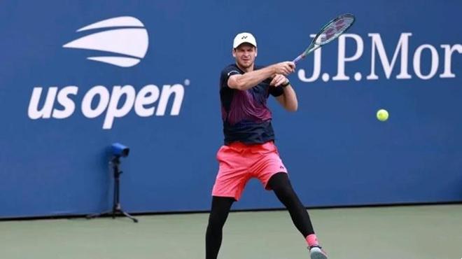 还透露出莱 还透露出莱